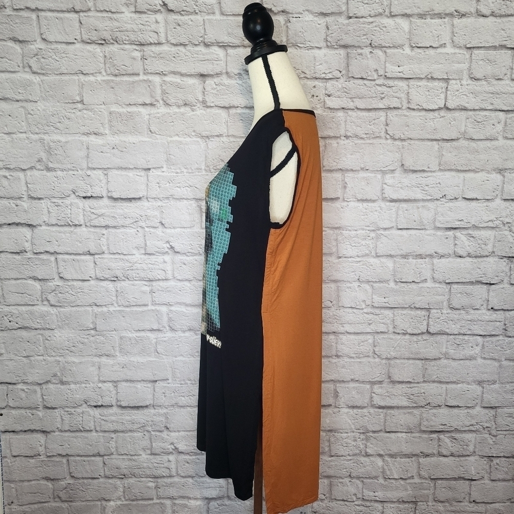 Ay Guey Tunic Top Graphic Frida Khalo Black Brown Split Sides Sleeveless NWT - Picture 8 of 11